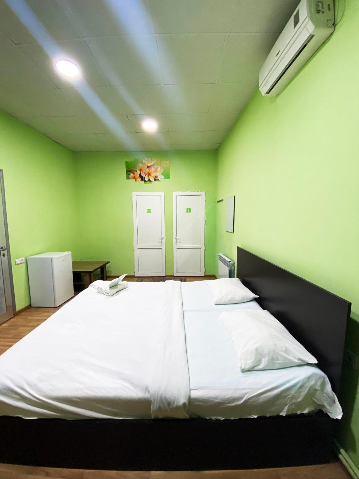 Domino Yerevan Hostel And Hotel Phòng bức ảnh